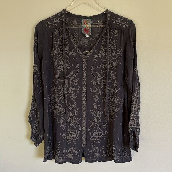Johnny Was Monroe Blouse Graphite Embroidered Button Front Size XS - Picture 2 of 12